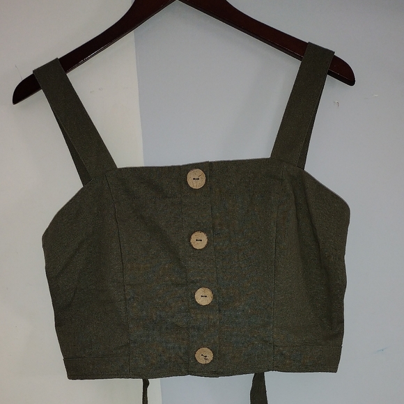 OPEN BACK CROP TOP - SIZE MED...NEW WITH TAGS! - Picture 3 of 4